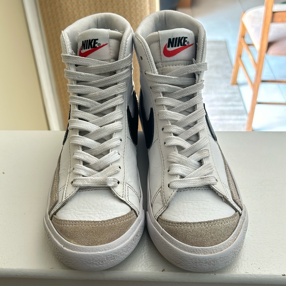 Kids Nike Blazer Mid '77 (used) size Big Kid 3.5